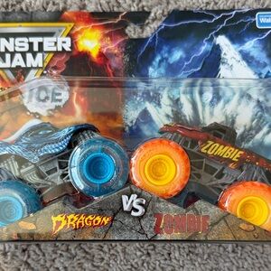 Monster Jam Split Fire & Ice 2 pack (2025). 1:64 scale Dragon v Zombie